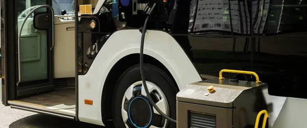 ev_charge15_ ev_bus_charging